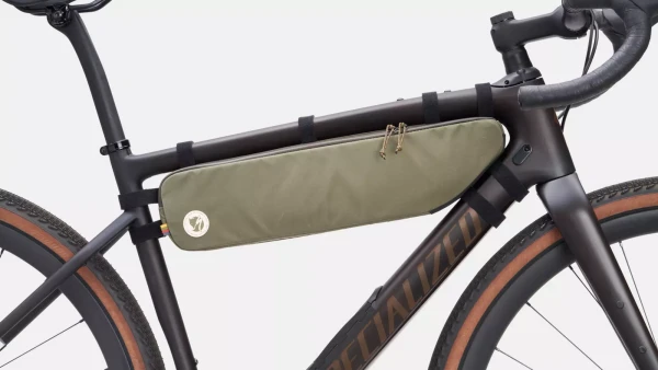41123 661 BAG S F FRAME BAG GRN M HERO