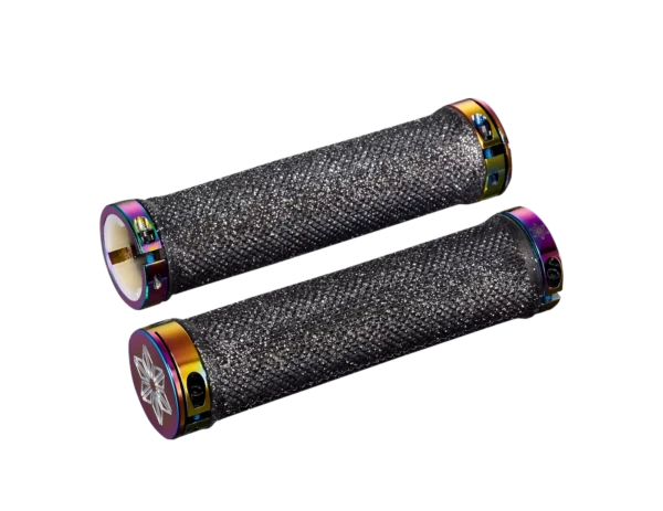 25522-02_GRIP_DIAMOND-KUSH-BLK-OIL_HERO 25522 02 GRIP DIAMOND KUSH BLK OIL HERO