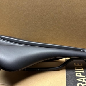 Fizik Antares R5 Versus Evo 139mm Rennrad Sattel